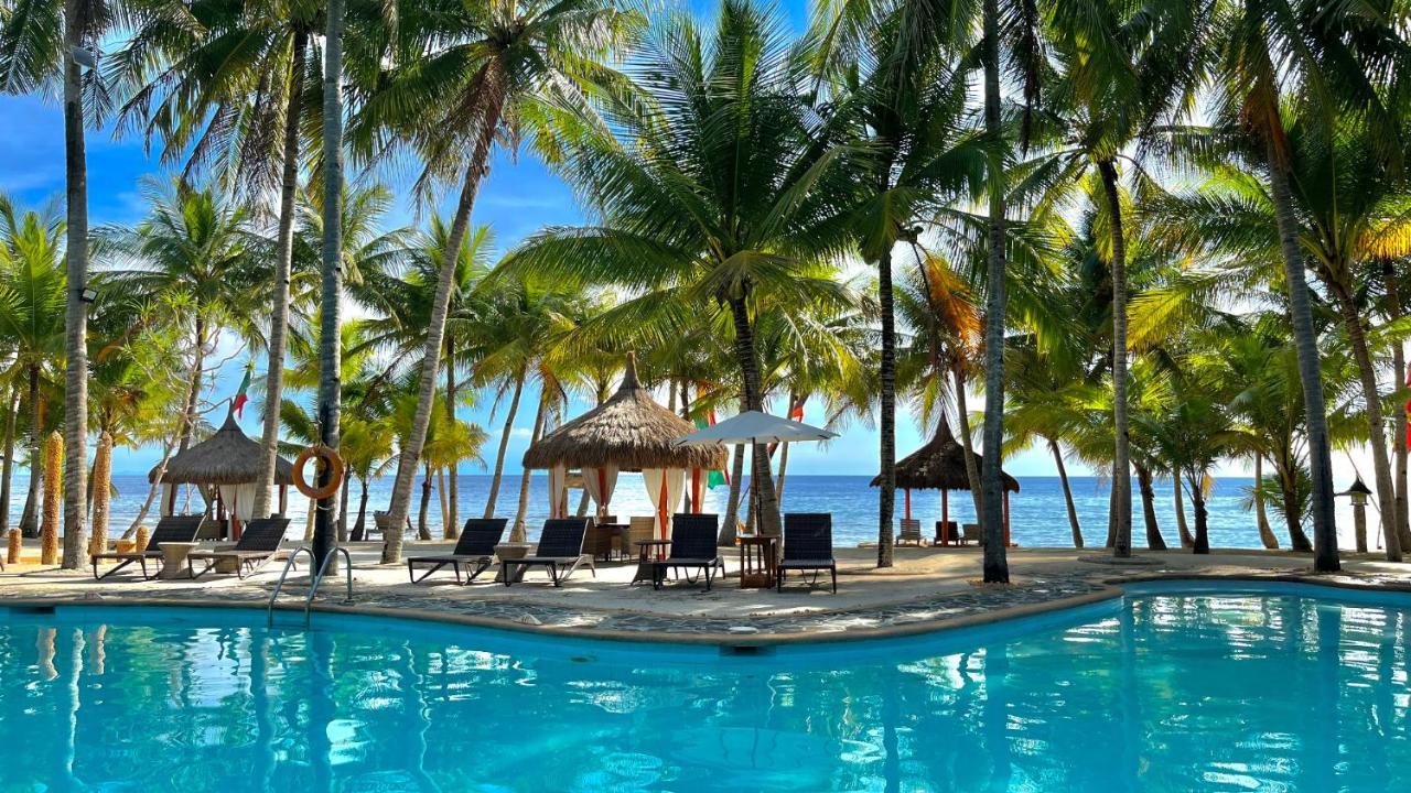 Coco Grove Beach Resort, Siquijor Island Екстер'єр фото A resort in Boracay