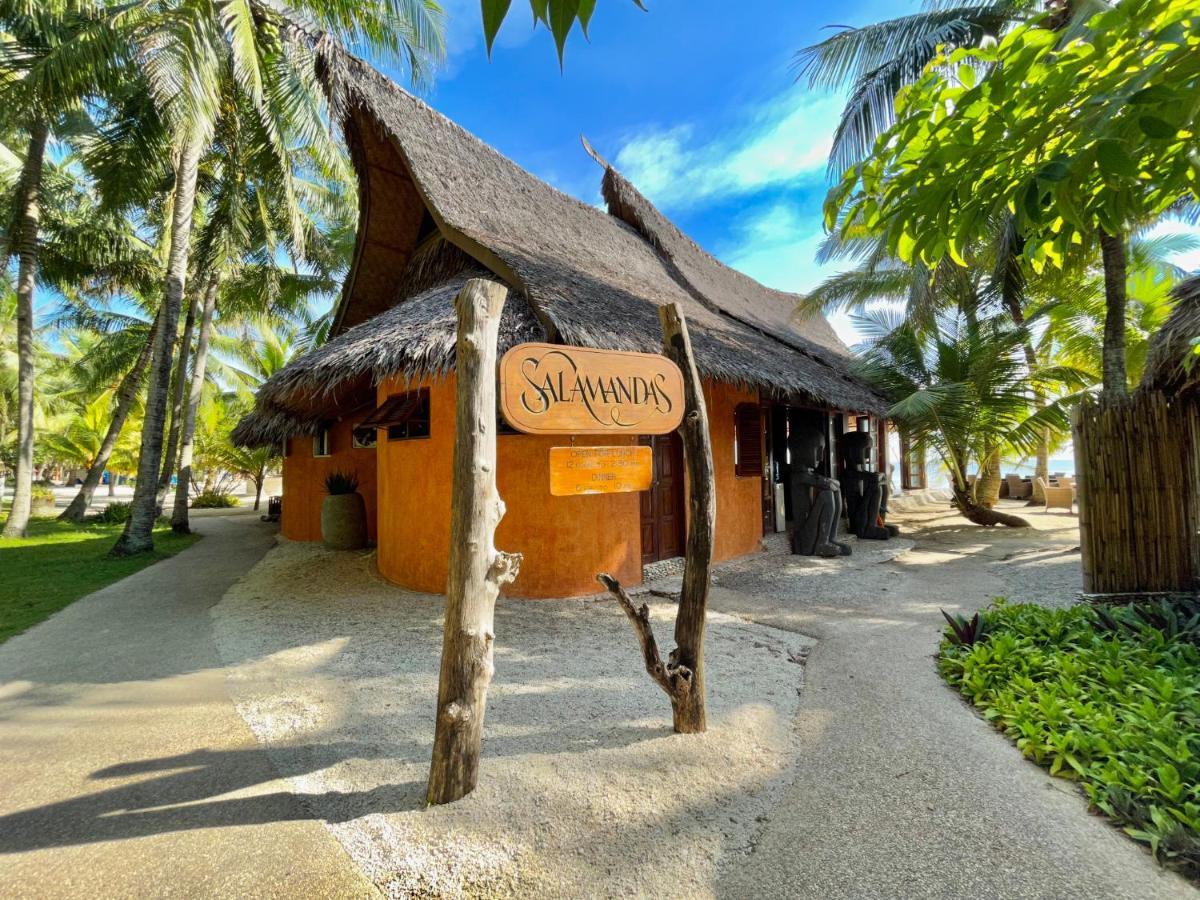 Coco Grove Beach Resort, Siquijor Island Екстер'єр фото A restaurant in the island