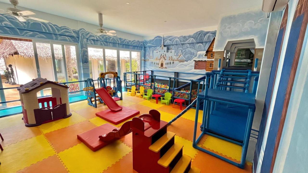 Coco Grove Beach Resort, Siquijor Island Екстер'єр фото An indoor playground in Thailand